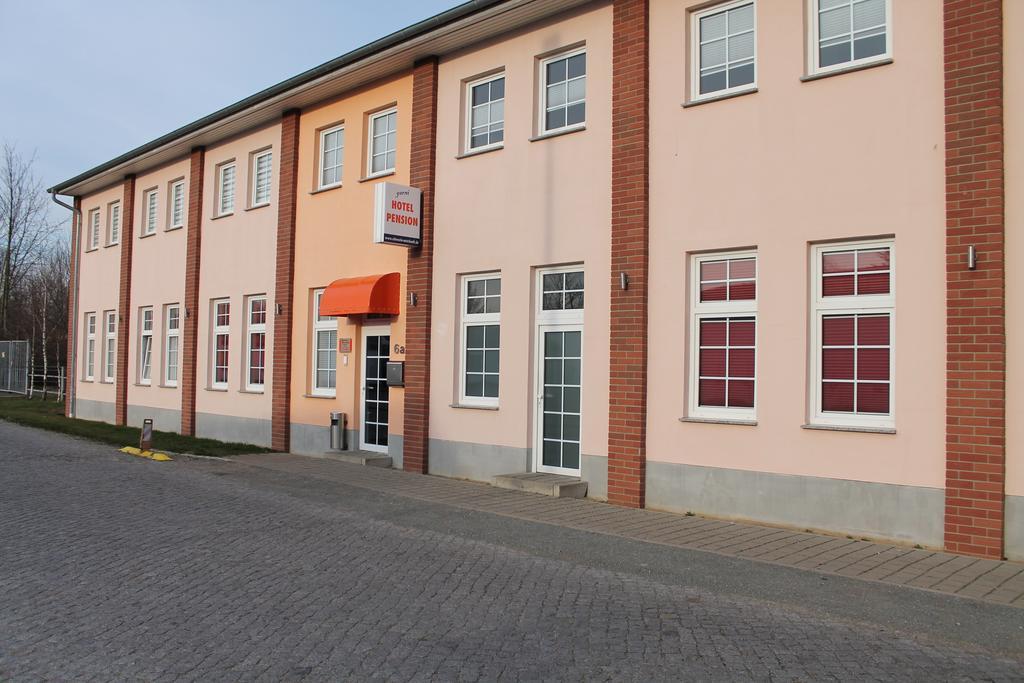 Hotel Pension Schwerin-Haus Schreiber Шверин Екстериор снимка